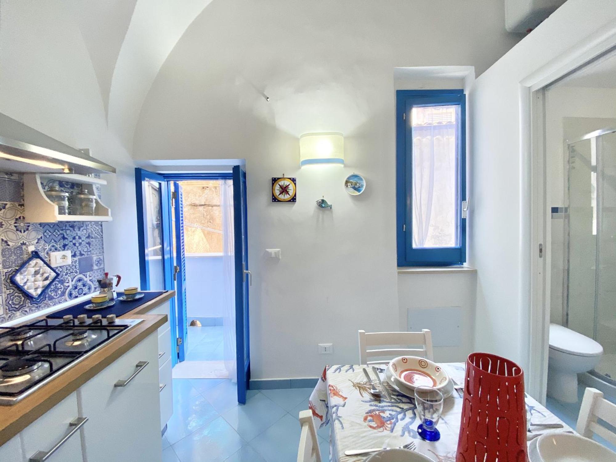 Holidaycasa Teresa - Monolocale Nel Cuore Del Cent Sperlonga Exterior photo